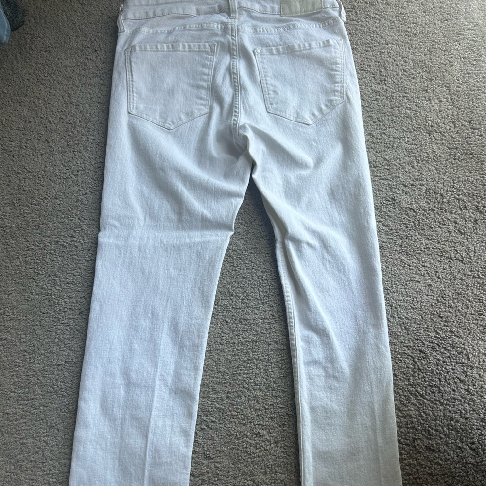 4 pairs of jeans for 20$